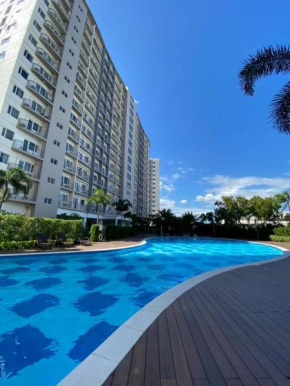 Cozy 1 BR Apartment At South Residences Tower 2